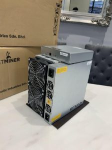 Bitmain AntMiner S19 Pro 110Th/s, Bitmain Antminer S19 95TH, A1 Pro 23th Miner, Antminer T17+, ANTMINER L3+, Antminer E3, Innosilicon A10 PRO, Canaan AVALON A1246 ASIC Bitcoin miner 83TH Slika 1